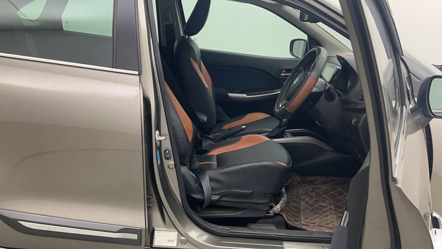 Used 2020 Maruti Suzuki Baleno Alpha Automatic Petrol Automatic interior RIGHT SIDE FRONT DOOR CABIN VIEW