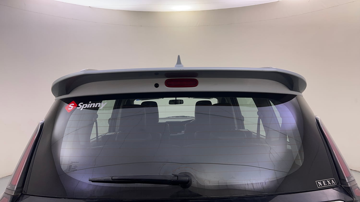 Used 2023 Maruti Suzuki XL6 Alpha MT Petrol Petrol Manual exterior BACK WINDSHIELD VIEW