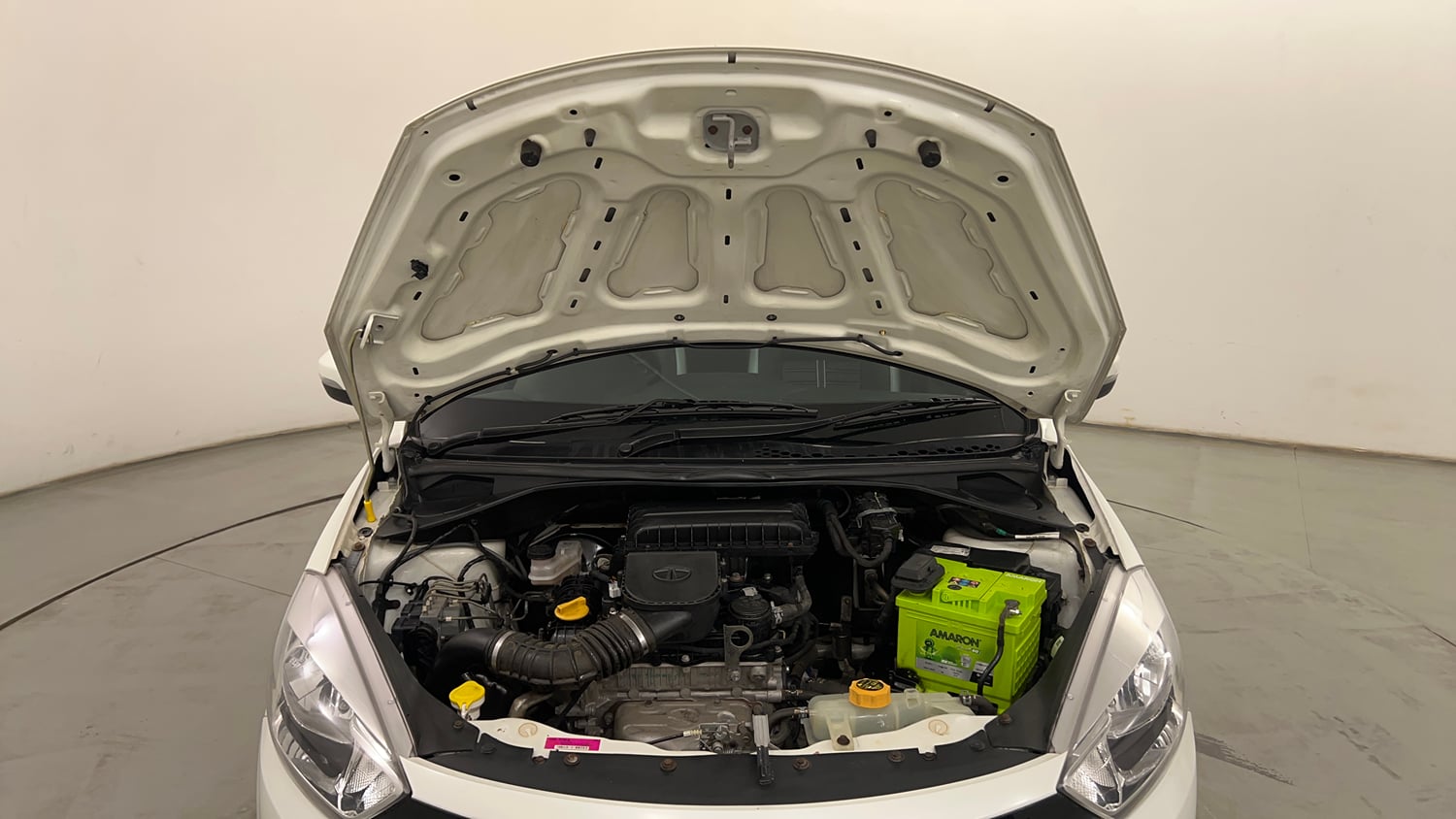 Used 2018 Tata Tiago Revotron XZ Petrol Manual engine ENGINE & BONNET OPEN FRONT VIEW