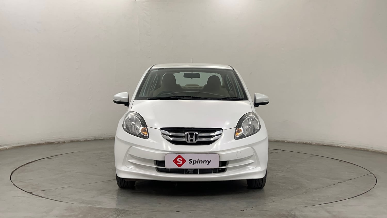 Used 2015 Honda Amaze 1.2 S i-VTEC Petrol Manual exterior FRONT VIEW