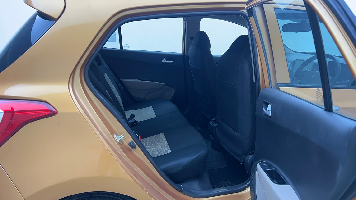Used 2016 Hyundai Grand i10 Asta 1.2 Kappa VTVT Petrol Manual interior RIGHT SIDE REAR DOOR CABIN VIEW