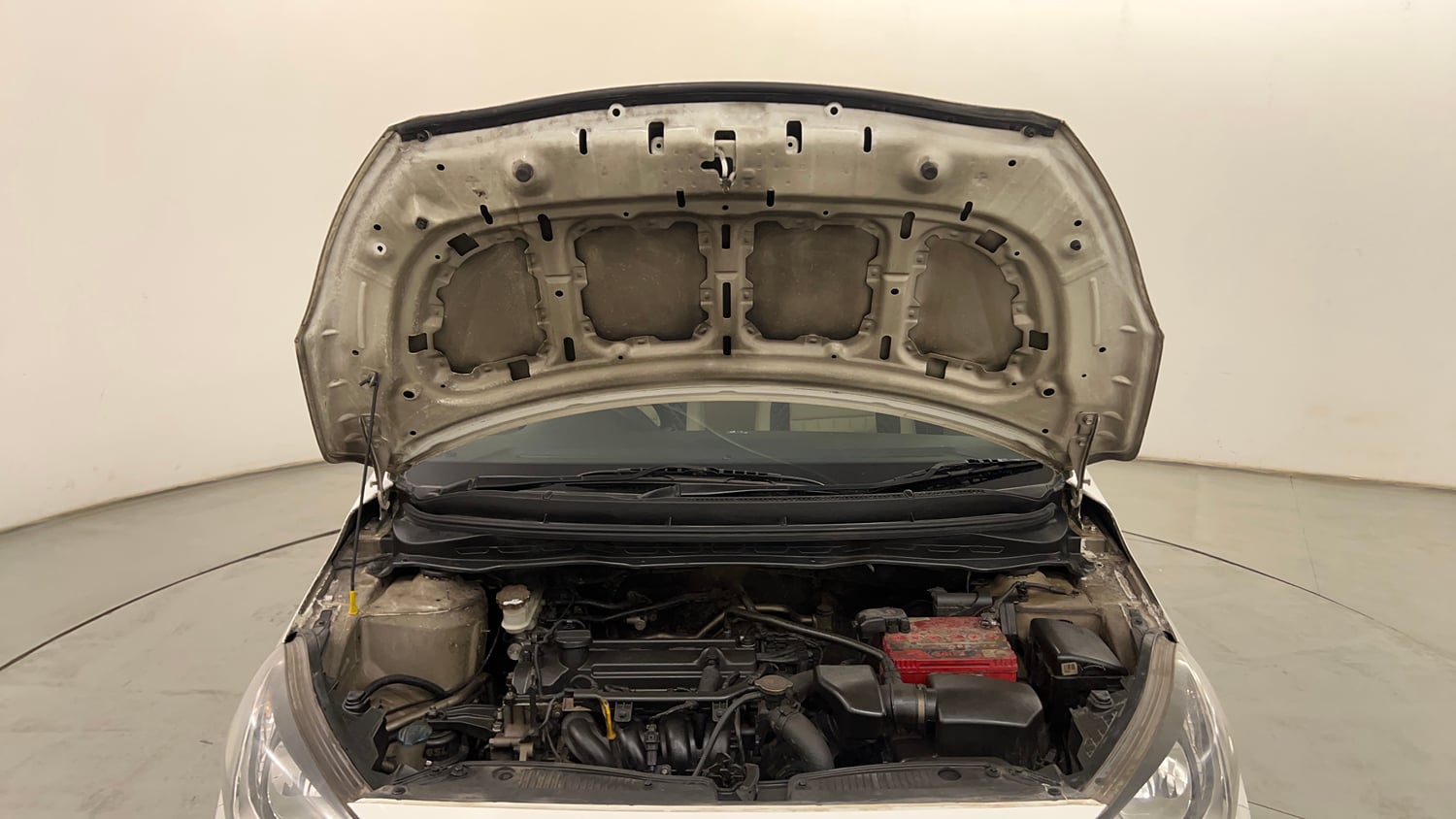Used 2013 Hyundai i20 Asta 1.2 Petrol Manual engine ENGINE & BONNET OPEN FRONT VIEW