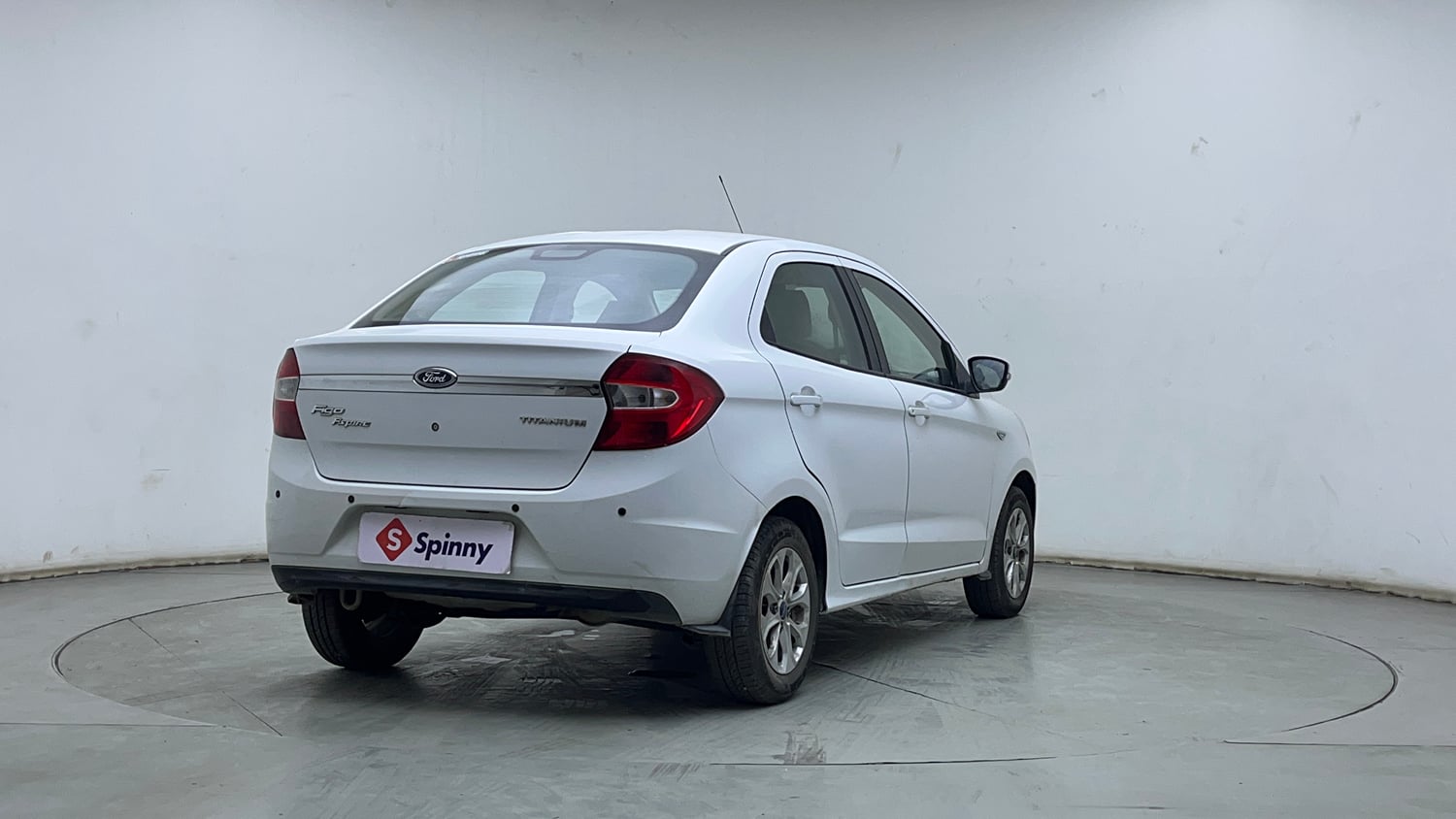 Used 2017 Ford Figo Aspire Titanium 1.2 Ti-VCT Petrol Manual exterior RIGHT REAR CORNER VIEW