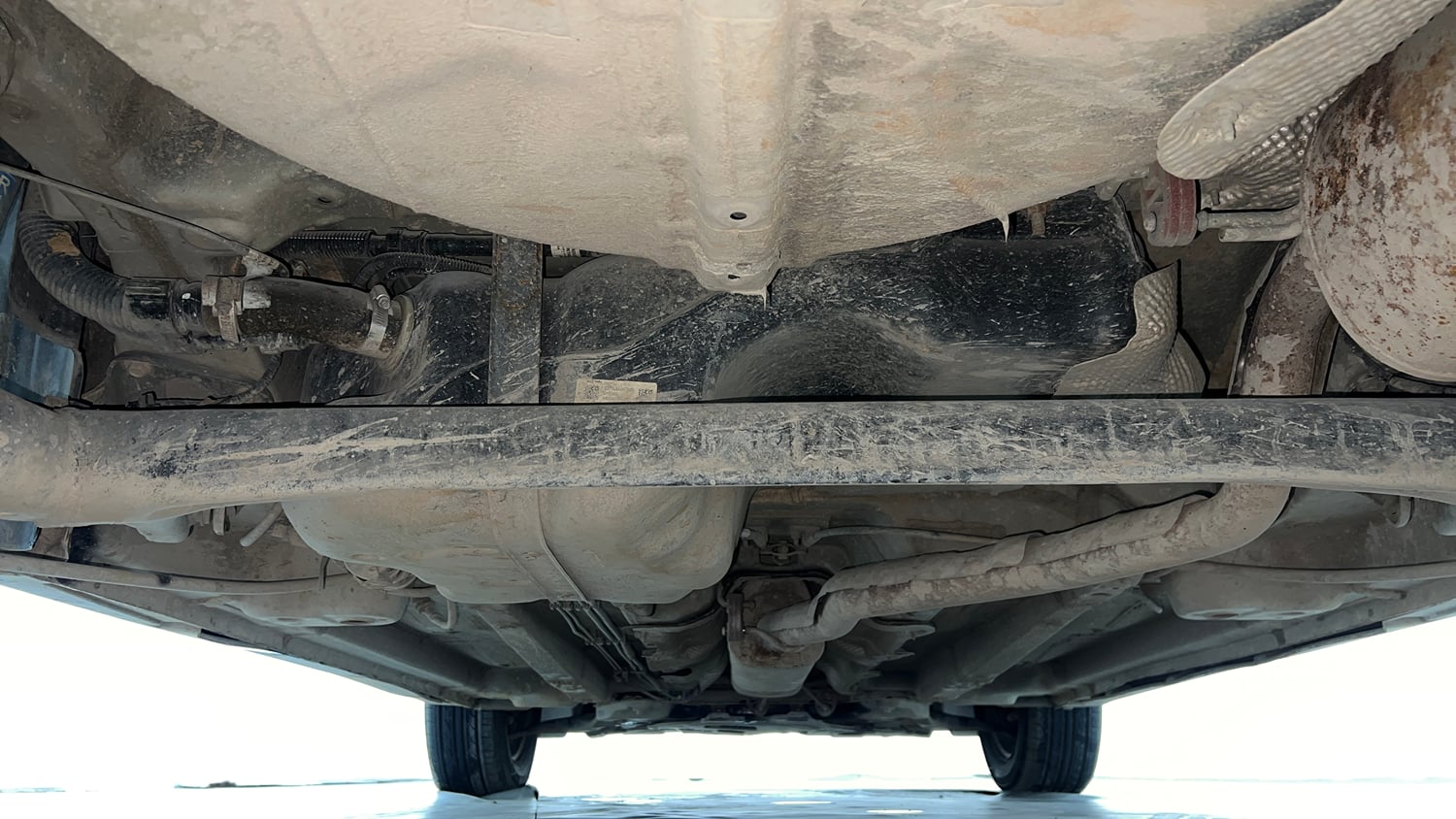 Used 2019 Mahindra XUV 300 1.2 W6 Petrol Manual extra REAR UNDERBODY VIEW (TAKEN FROM REAR)