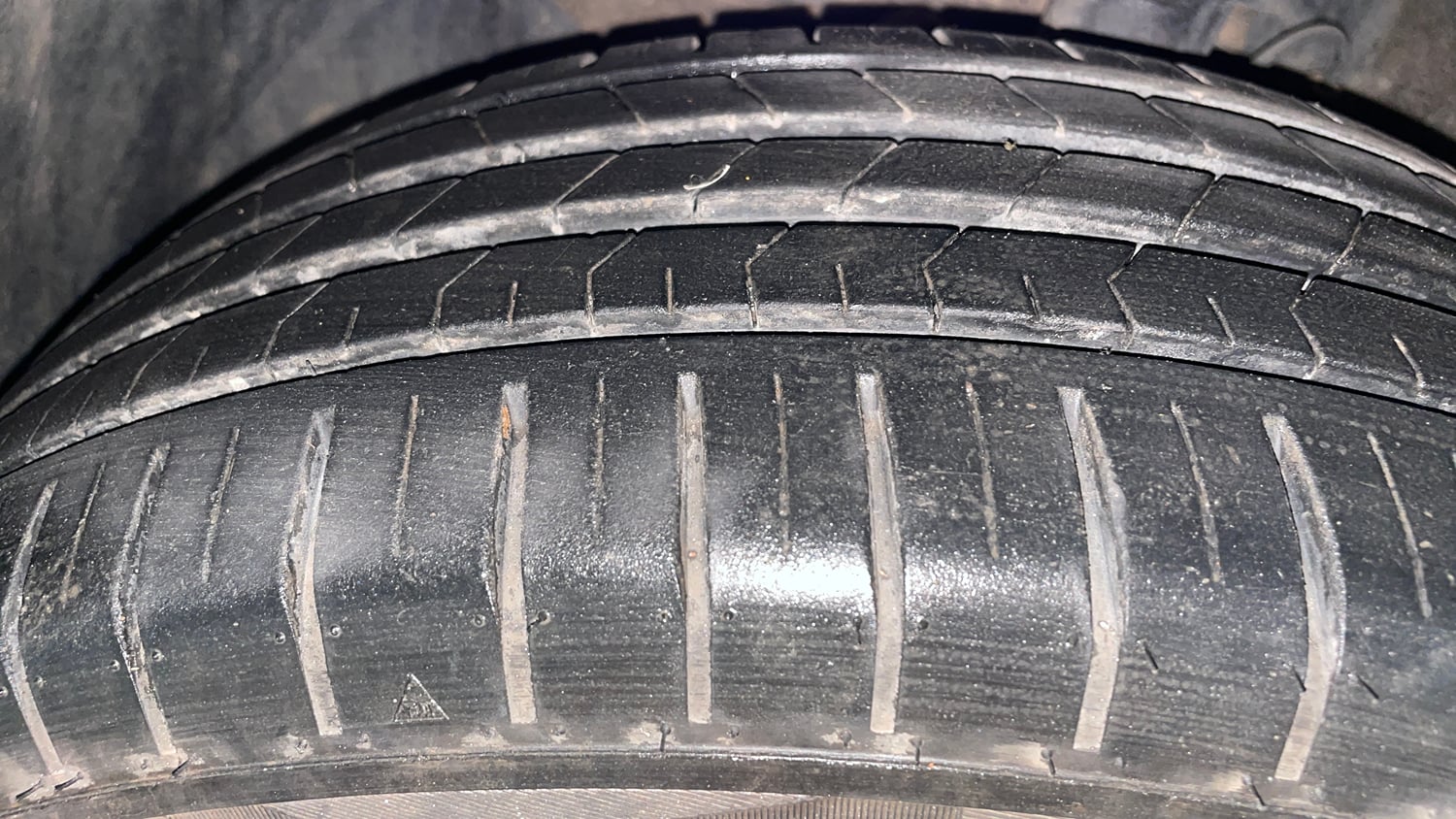 Used 2014 Hyundai Elite i20 Asta 1.2 Petrol Manual tyres LEFT FRONT TYRE TREAD VIEW