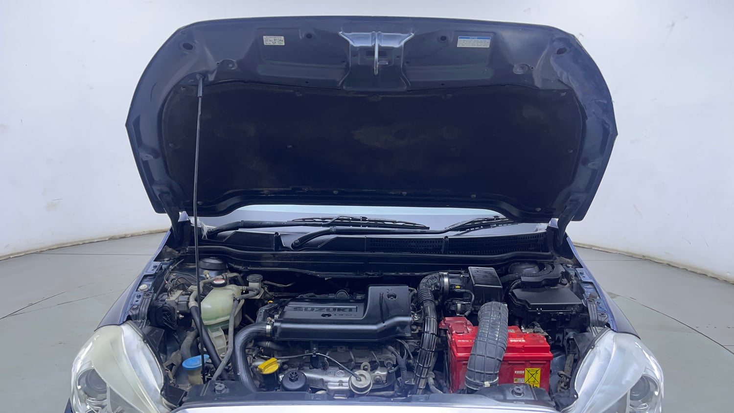 Used 2018 Maruti Suzuki S-Cross Zeta 1.3 Diesel Manual engine ENGINE & BONNET OPEN FRONT VIEW