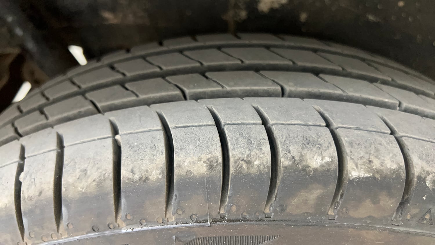 Used 2014 Maruti Suzuki Wagon R VXI Petrol Manual tyres RIGHT REAR TYRE TREAD VIEW