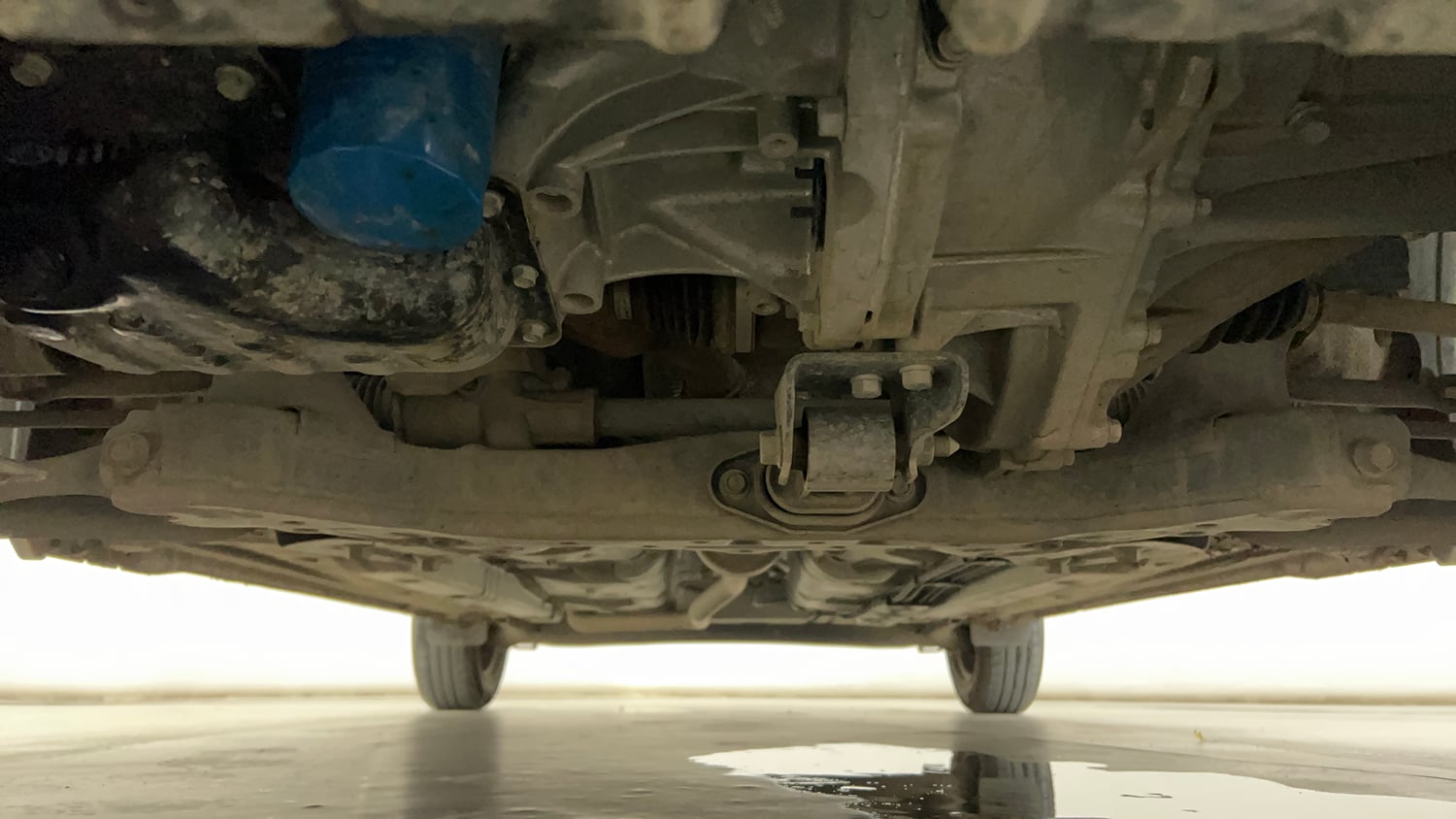 Used 2025 Hyundai Grand i10 Nios Magna 1.2 Kappa Petrol Manual extra FRONT LEFT UNDERBODY VIEW