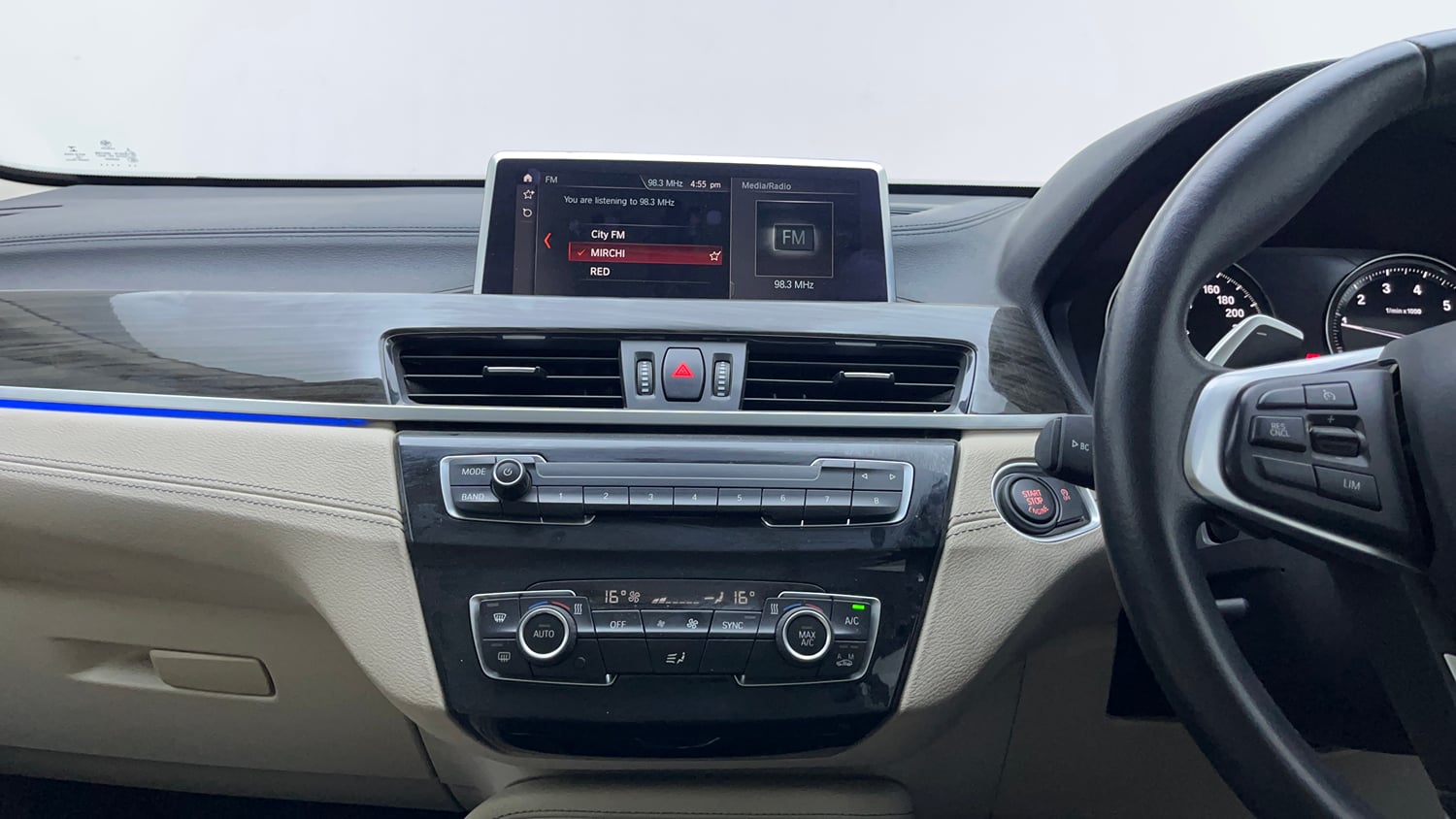Used 2021 BMW X1 sDrive20i xLine Petrol Automatic interior MUSIC SYSTEM & AC CONTROL VIEW