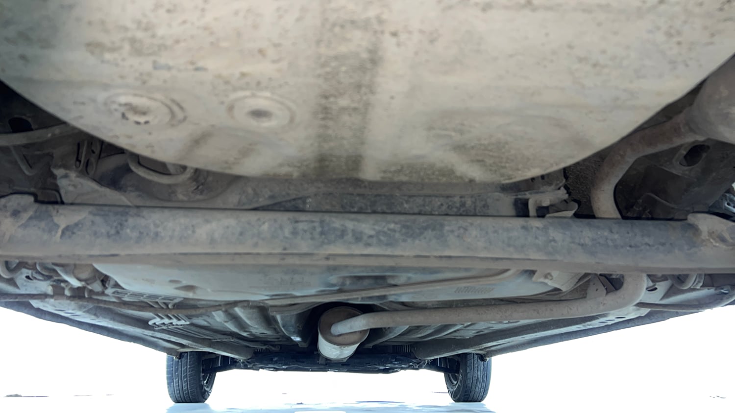 Used 2019 Maruti Suzuki Wagon R LXi 1.0 CNG Cng Manual extra REAR UNDERBODY VIEW (TAKEN FROM REAR)