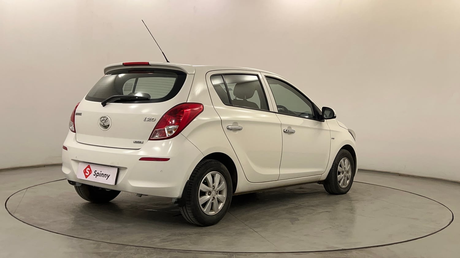 Used 2013 Hyundai i20 Asta 1.2 Petrol Manual exterior RIGHT REAR CORNER VIEW