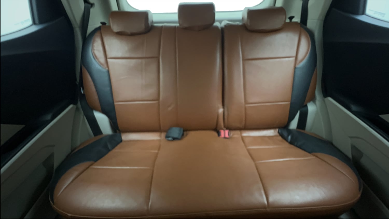 Used 2019 Mahindra XUV 300 1.2 W6 Petrol Manual interior REAR SEAT CONDITION VIEW