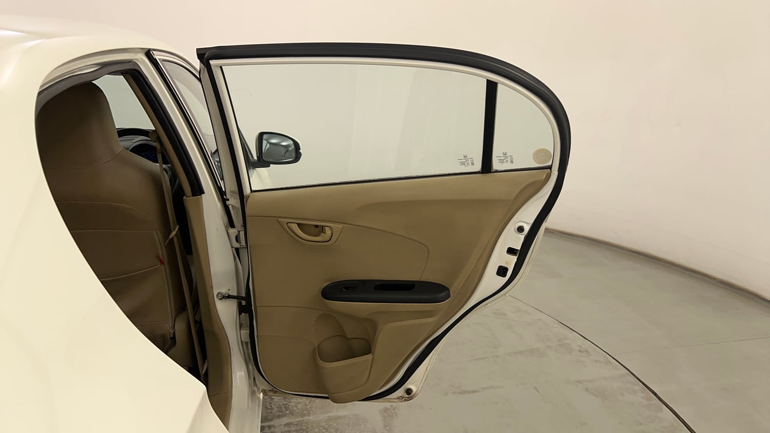 Used 2016 Honda Amaze 1.5 S i-DTEC Diesel Manual interior RIGHT REAR DOOR OPEN VIEW