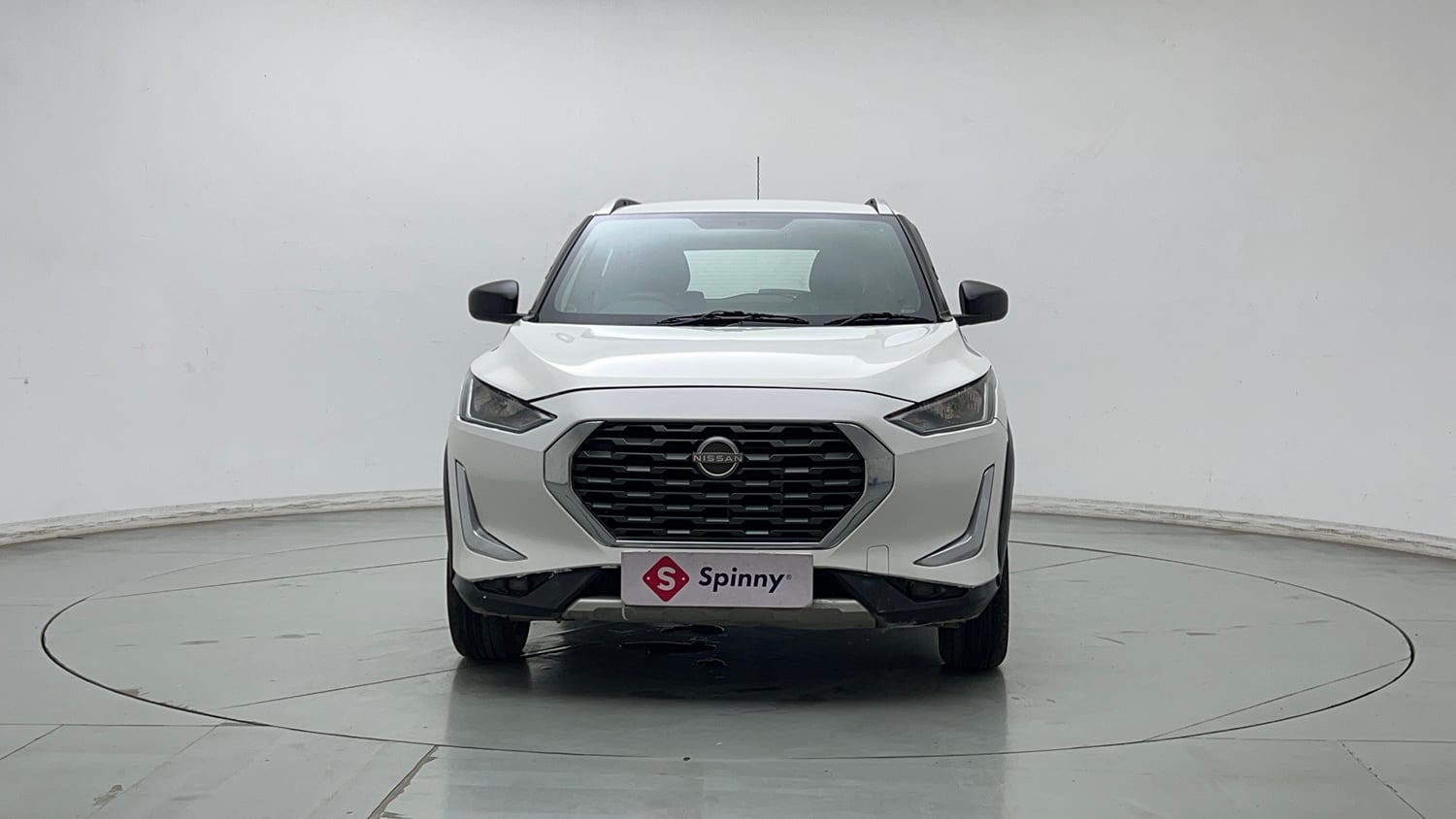Used 2022 Nissan Magnite XE Petrol Manual exterior FRONT VIEW