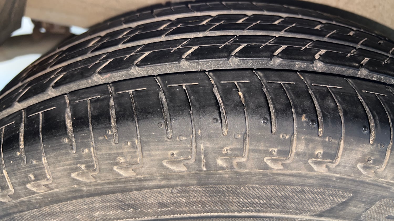 Used 2024 Maruti Suzuki Ignis Sigma 1.2 MT Petrol Manual tyres RIGHT REAR TYRE TREAD VIEW