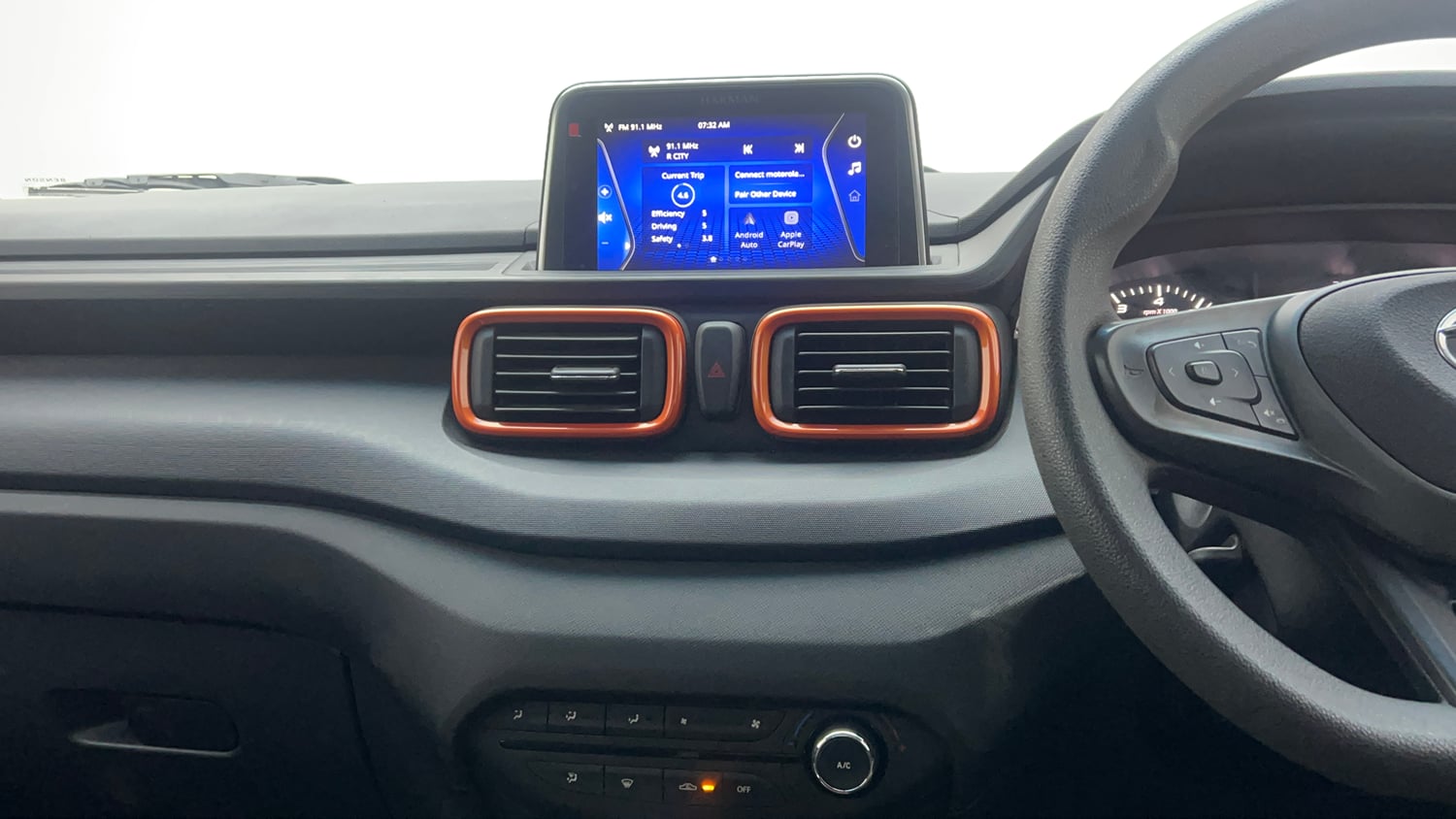 Used 2021 Tata Punch Adventure Rhythm Pack MT Petrol Manual interior MUSIC SYSTEM & AC CONTROL VIEW