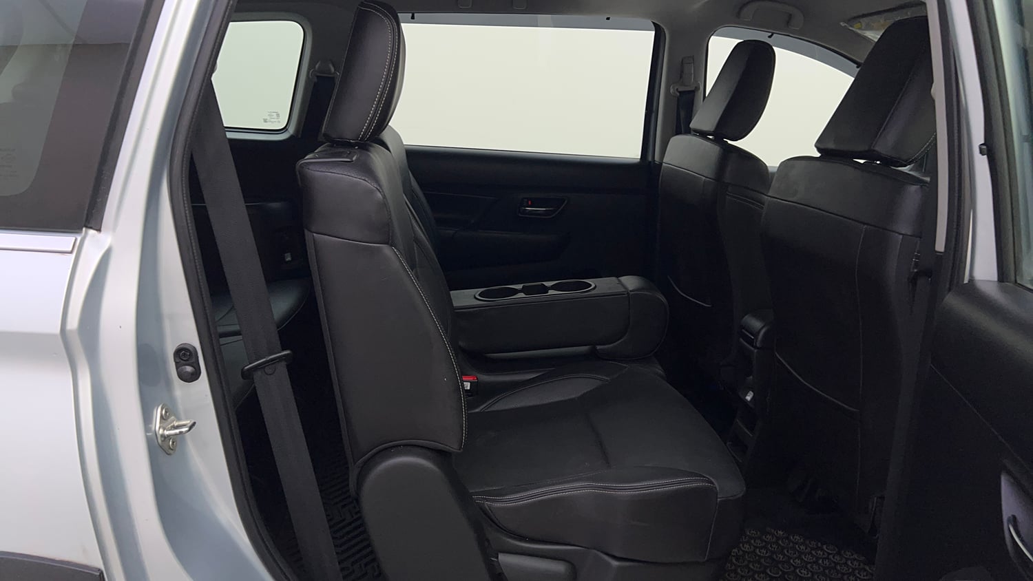 Used 2023 Maruti Suzuki XL6 Alpha MT Petrol Petrol Manual interior RIGHT SIDE REAR DOOR CABIN VIEW