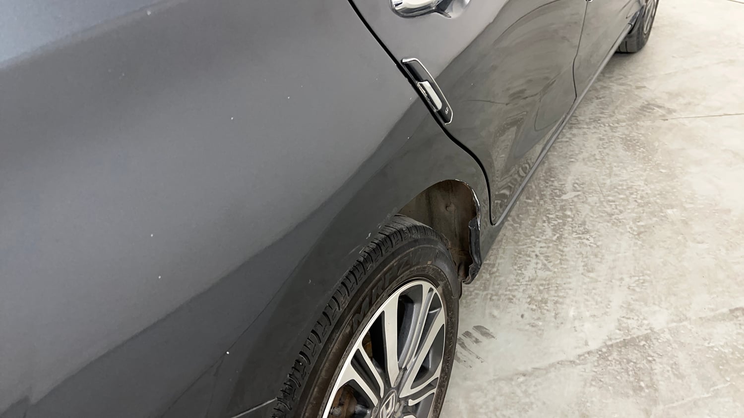 Used 2022 Honda Amaze VX CVT 1.2 Petrol Petrol Automatic dents MINOR DENT