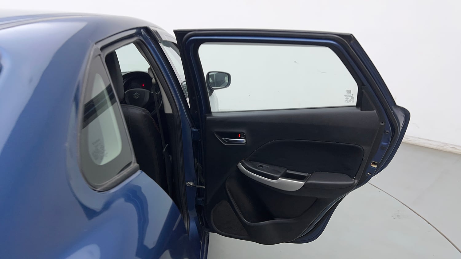 Used 2016 Maruti Suzuki Baleno Delta 1.2 Petrol Manual interior RIGHT REAR DOOR OPEN VIEW
