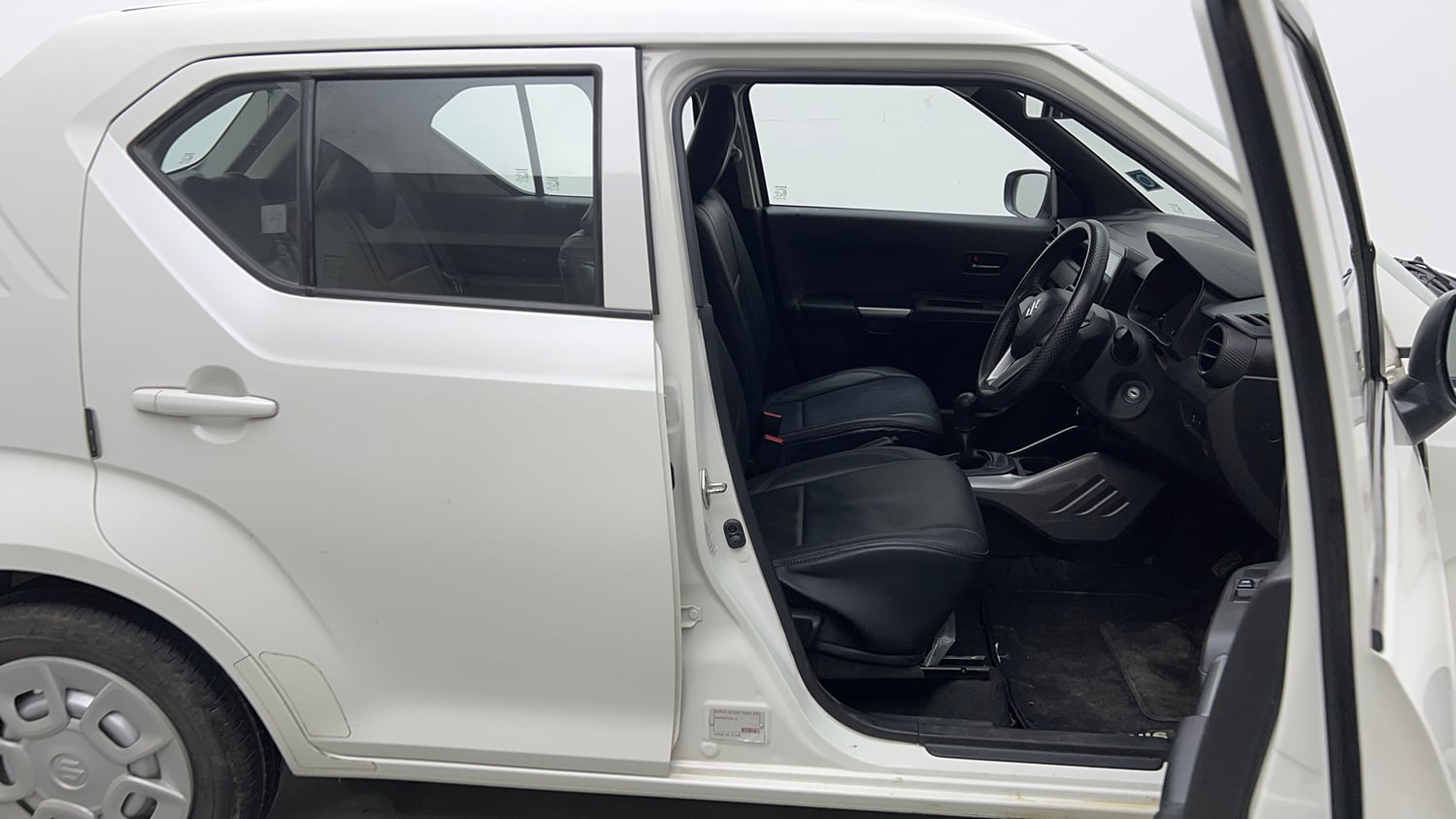 Used 2024 Maruti Suzuki Ignis Sigma 1.2 MT Petrol Manual interior RIGHT SIDE FRONT DOOR CABIN VIEW