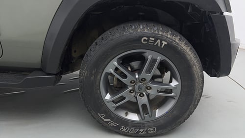 Used 2020 mahindra Thar LX Hard Top Petrol AT 4WD Petrol Automatic tyres RIGHT FRONT TYRE RIM VIEW