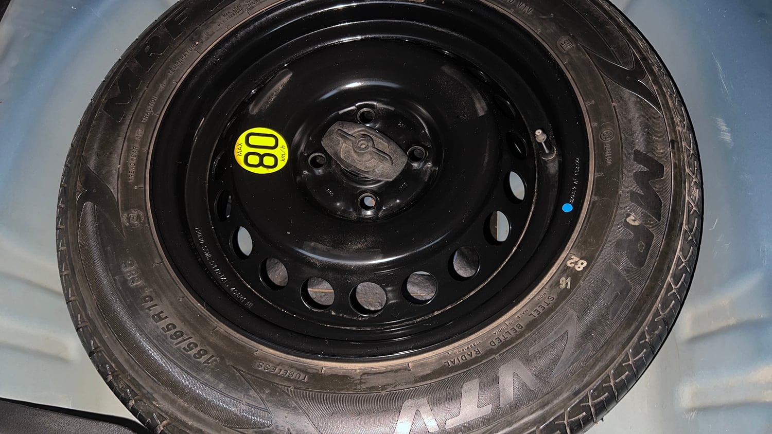 Used 2019 Maruti Suzuki Baleno Zeta 1.2 Petrol Manual tyres SPARE TYRE VIEW