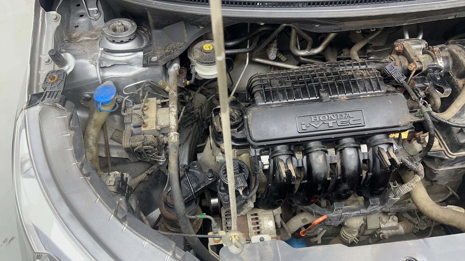 Used 2016 Honda BR-V S Petrol Petrol Manual engine ENGINE RIGHT SIDE VIEW