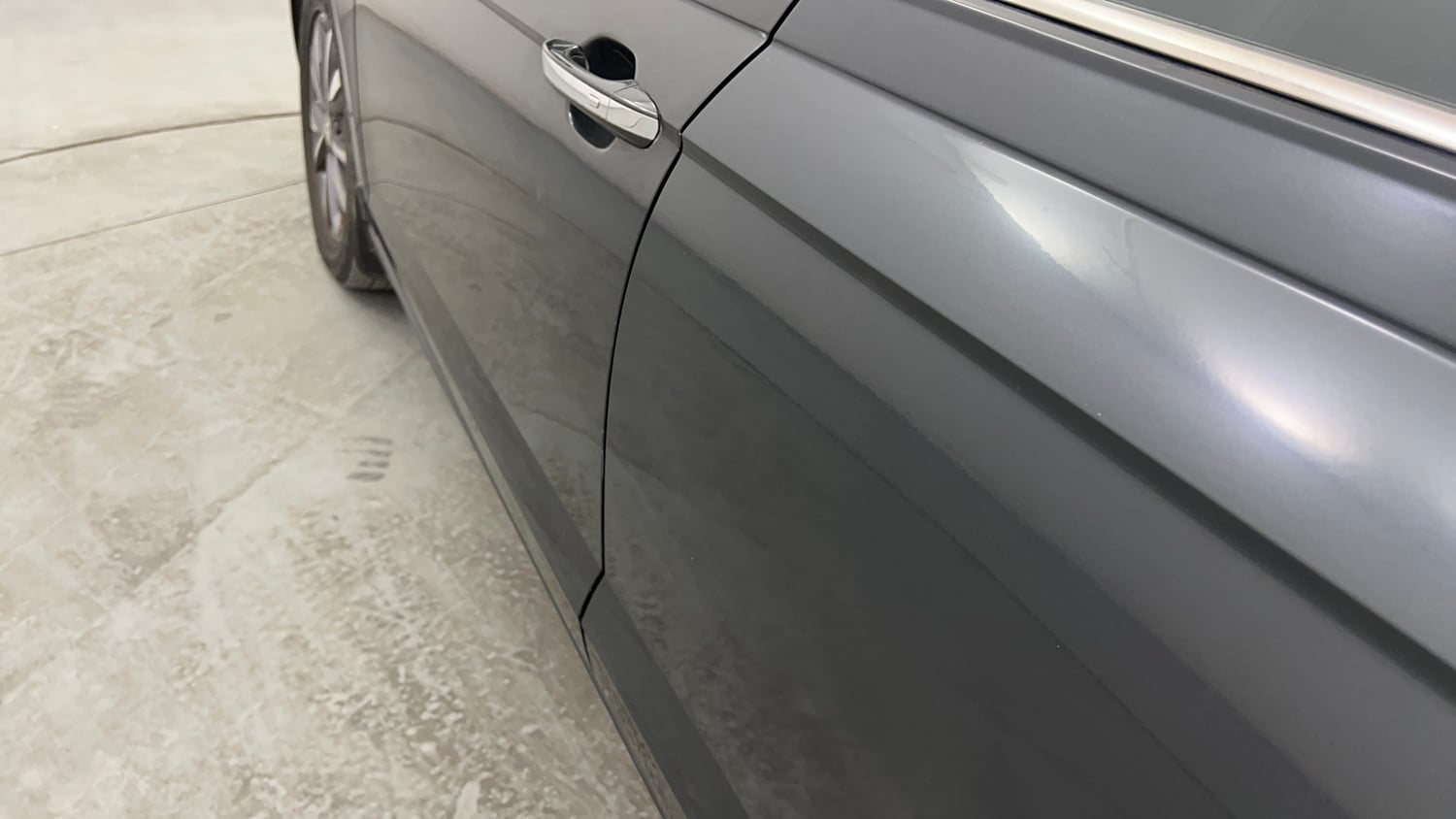 Used 2023 Skoda Slavia Style 1.5L TSI DSG Petrol Automatic dents MINOR SCRATCH