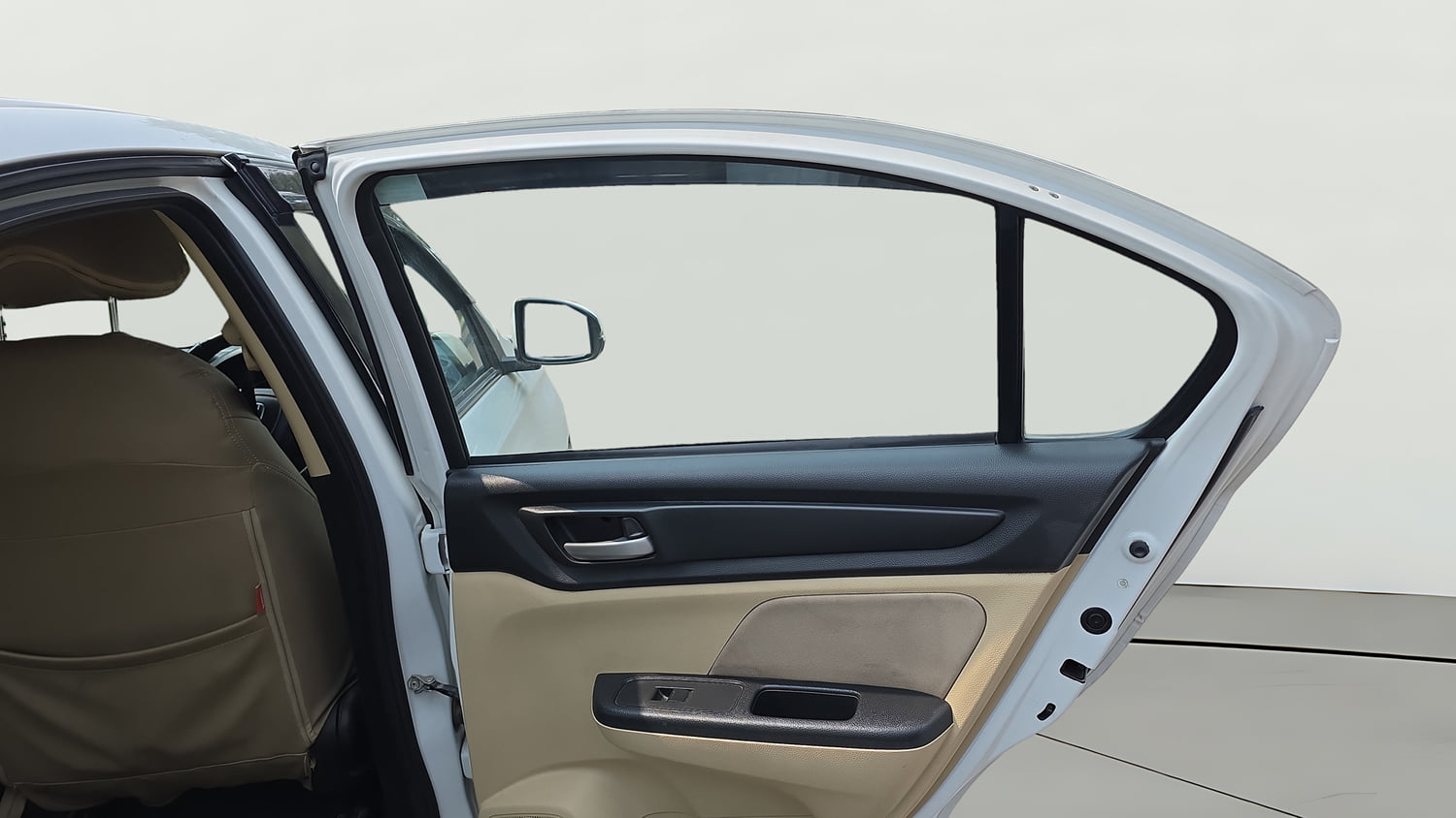 Used 2023 Honda Amaze VX 1.2 Petrol MT Petrol Manual interior RIGHT REAR DOOR OPEN VIEW