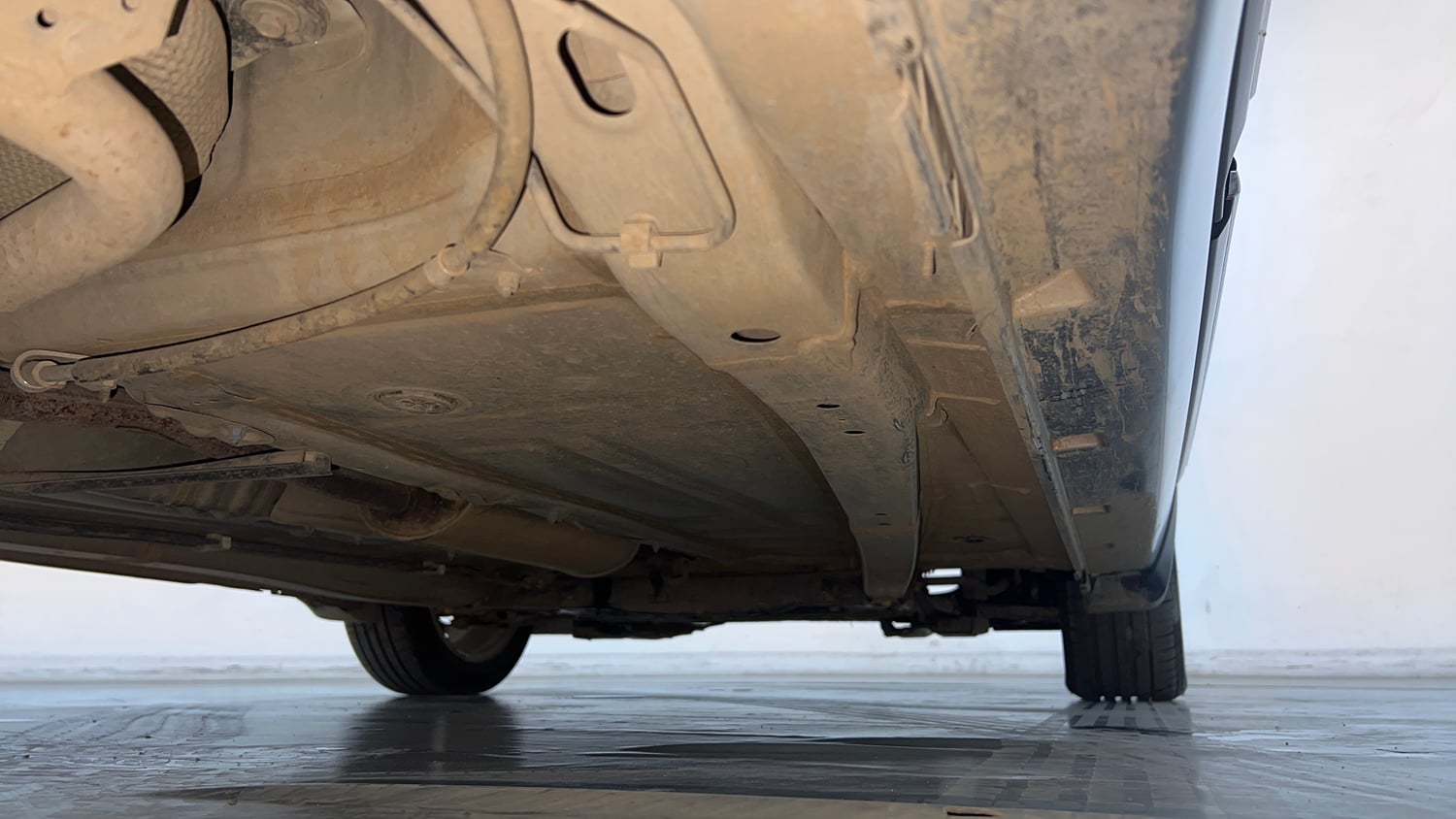 Used 2020 Maruti Suzuki Baleno Alpha Automatic Petrol Automatic extra REAR RIGHT UNDERBODY VIEW