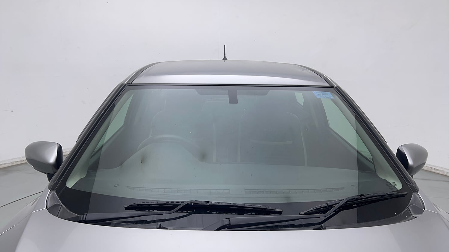 Used 2020 Maruti Suzuki Baleno Alpha Automatic Petrol Automatic exterior FRONT WINDSHIELD VIEW