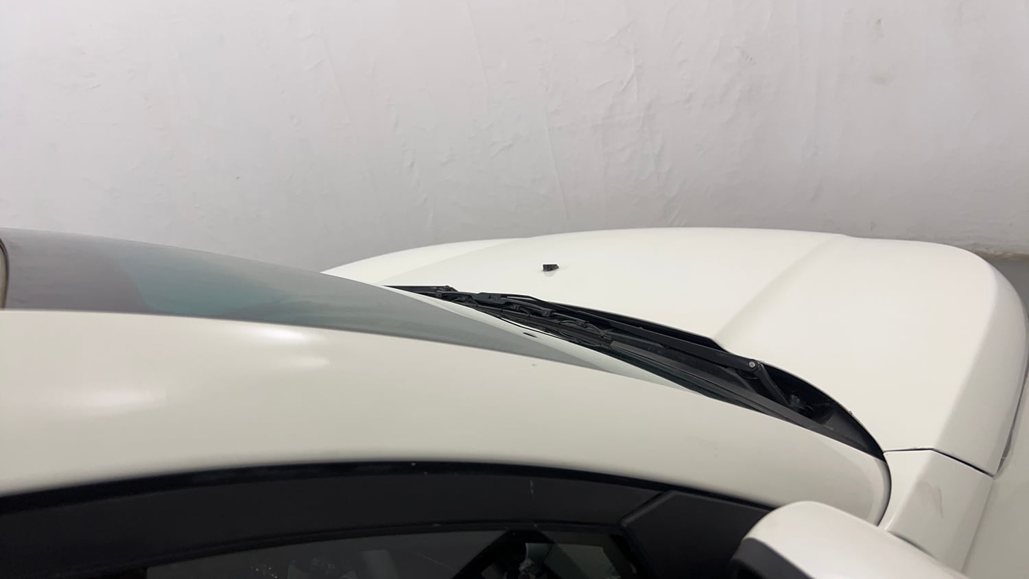 Used 2017 Mahindra KUV100 K6 D 6 STR Diesel Manual dents MINOR SCRATCH