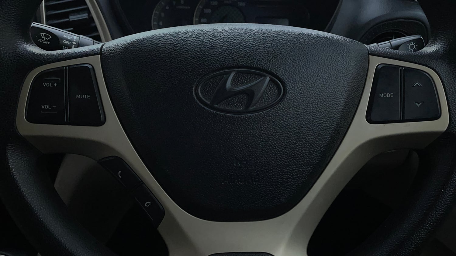 Used 2021 Hyundai Santro Magna Petrol Manual top_features Airbags