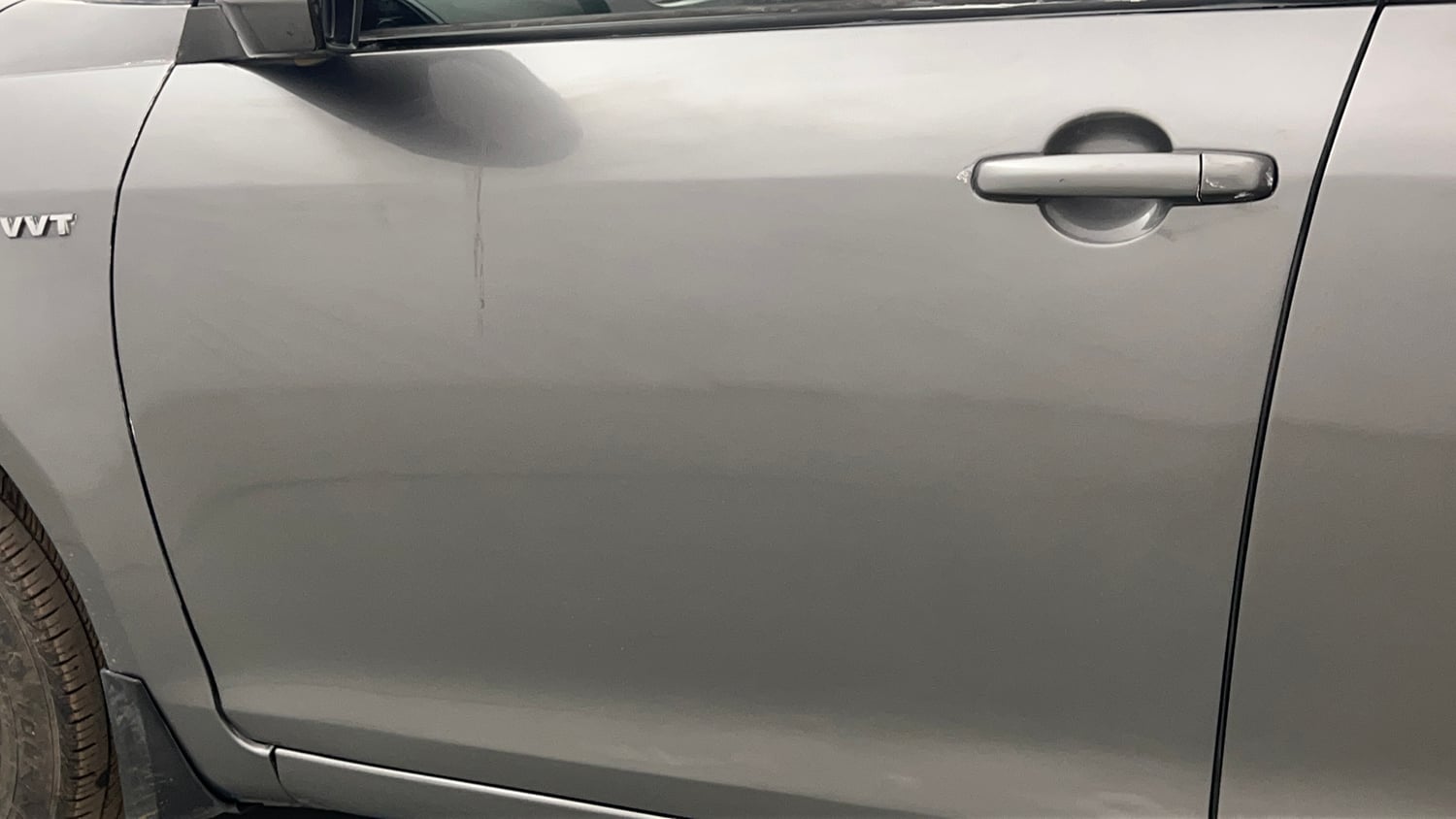 Used 2015 Maruti Suzuki Swift VXi Petrol Manual dents MINOR DENT