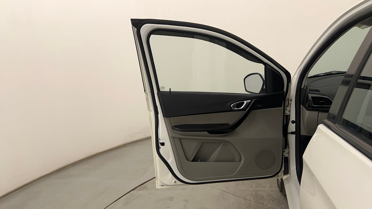 Used 2018 Tata Tiago Revotron XZ Petrol Manual interior LEFT FRONT DOOR OPEN VIEW