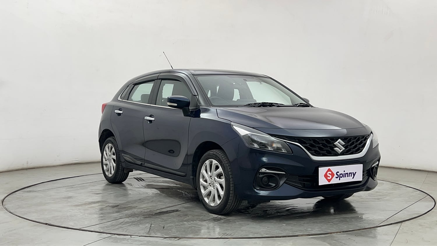 Used 2023 Maruti Suzuki Baleno Zeta AGS Petrol Automatic exterior RIGHT FRONT CORNER VIEW