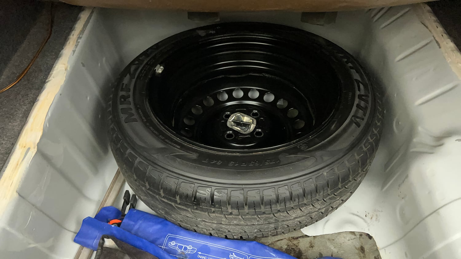 Used 2023 Honda City VX Petrol MT Petrol Manual tyres SPARE TYRE VIEW
