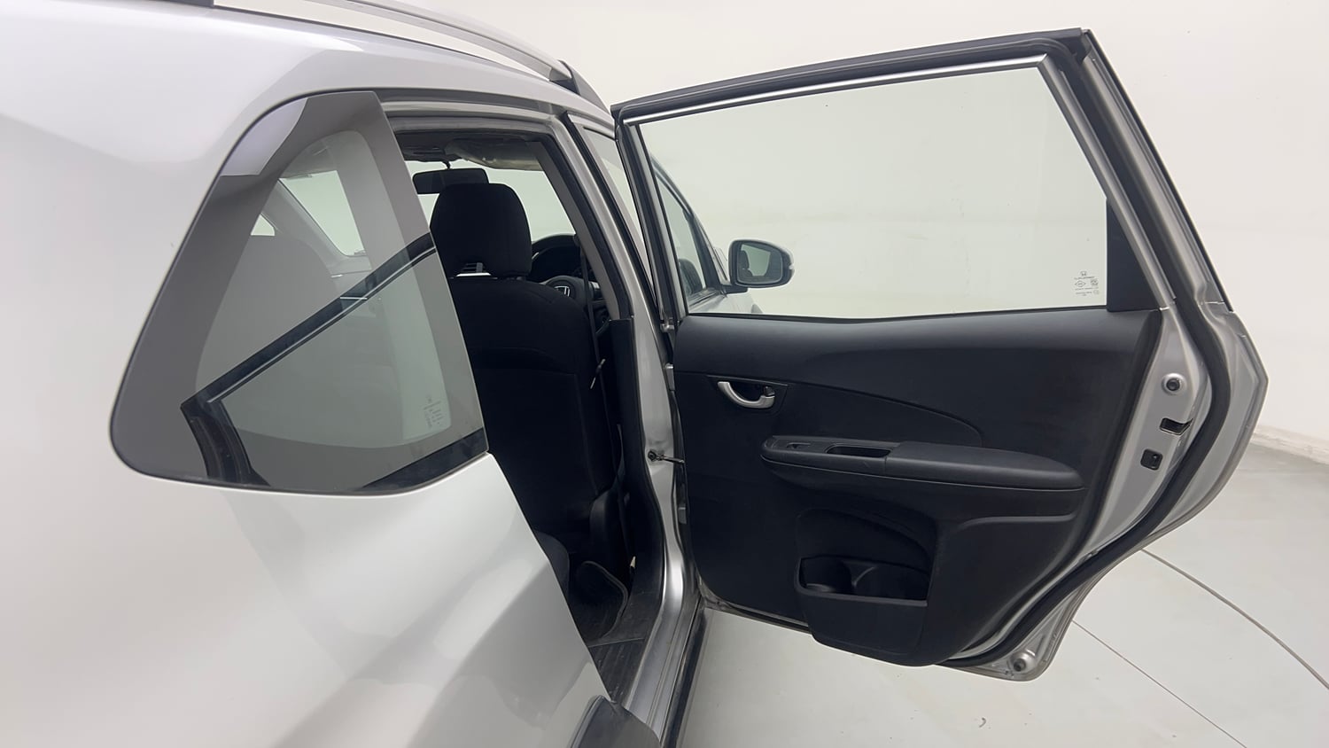 Used 2016 Honda BR-V S Petrol Petrol Manual interior RIGHT REAR DOOR OPEN VIEW