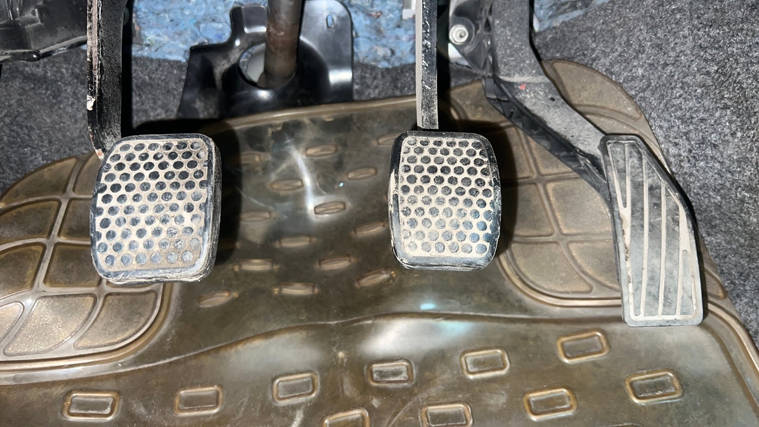 Used 2017 Maruti Suzuki Alto 800 VXi Petrol Manual interior PEDALS VIEW
