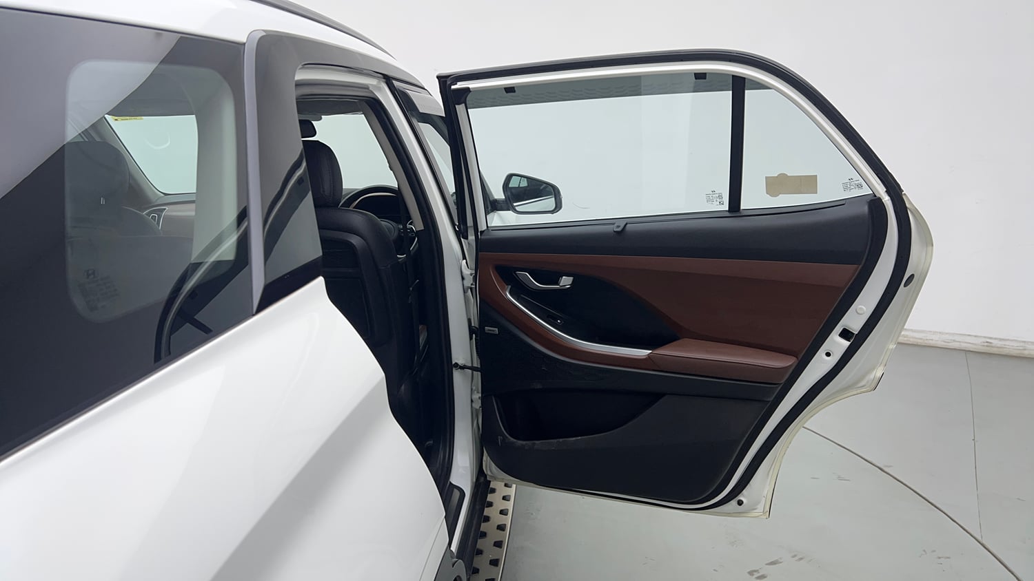 Used 2022 Hyundai Alcazar Signature (O) 6 STR 1.5 Diesel AT Diesel Automatic interior RIGHT REAR DOOR OPEN VIEW