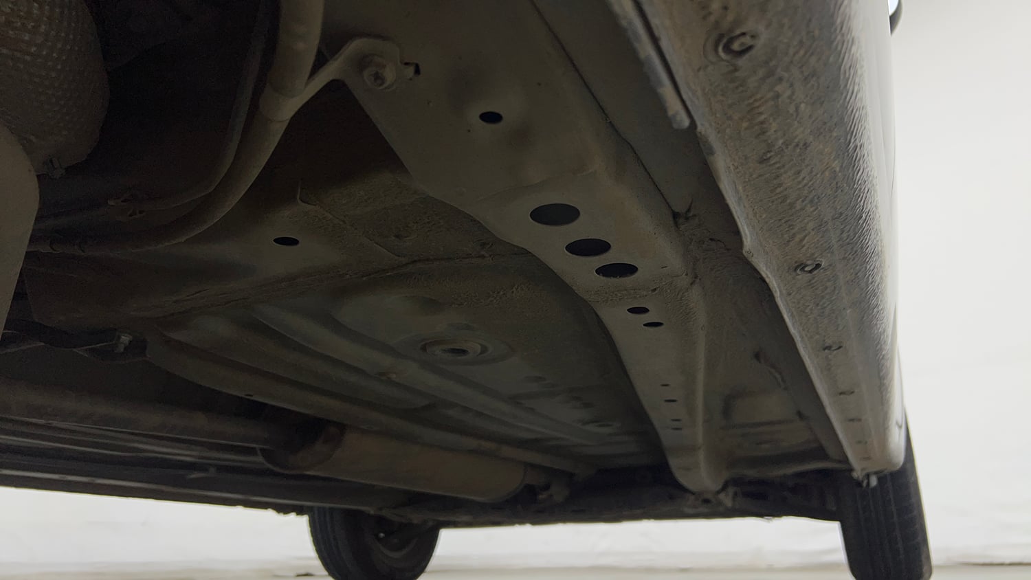 Used 2025 Maruti Suzuki Wagon R LXI 1.0 CNG Cng Manual extra REAR RIGHT UNDERBODY VIEW