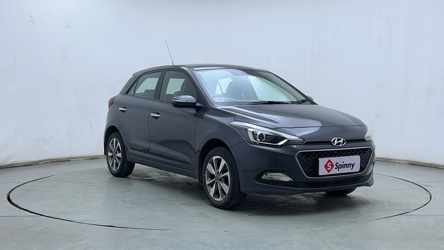 Used 2017 Hyundai Elite i20 Asta 1.2 Petrol Manual exterior RIGHT FRONT CORNER VIEW