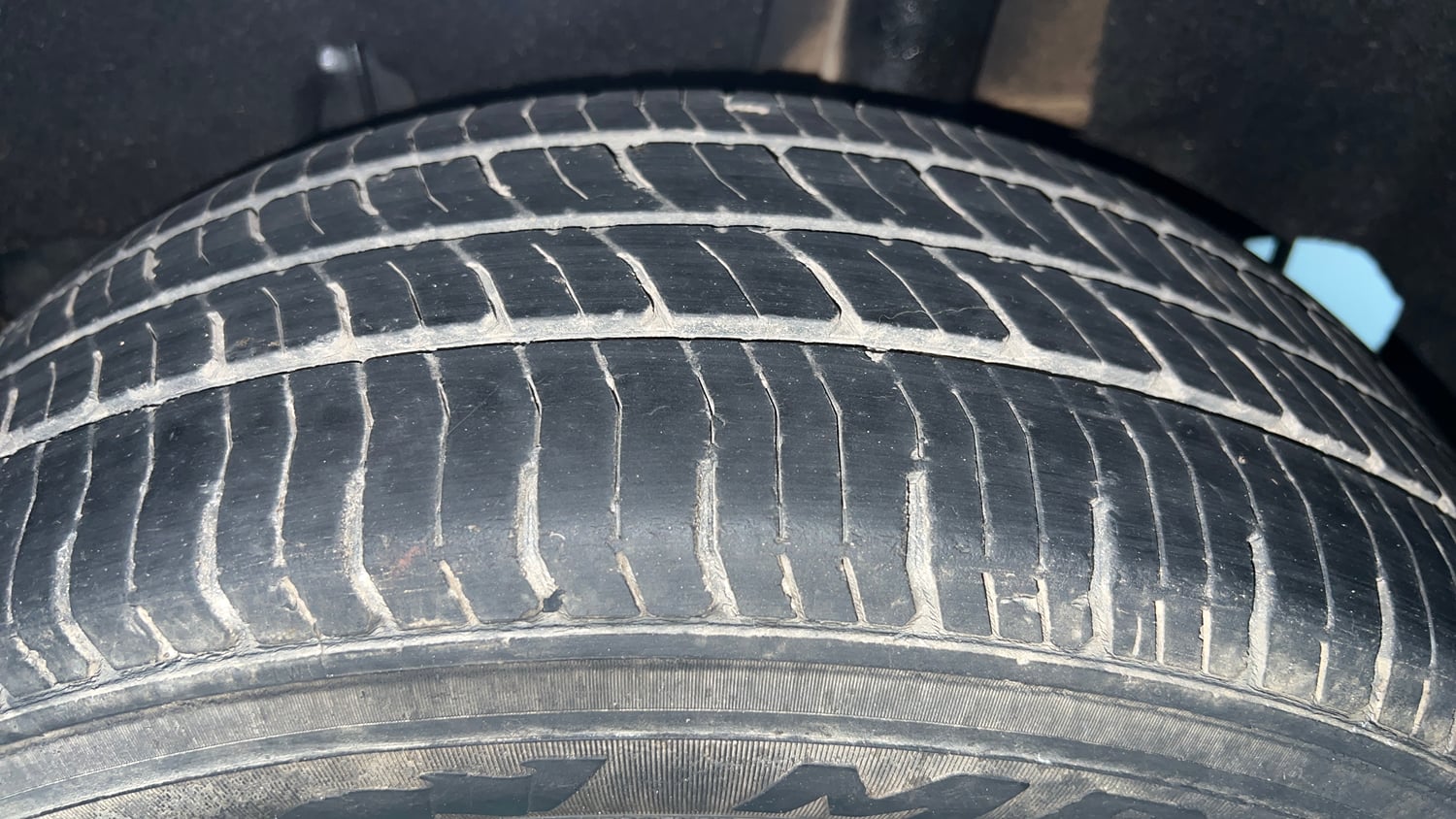 Used 2021 Maruti Suzuki Baleno Sigma Petrol Manual tyres LEFT REAR TYRE TREAD VIEW