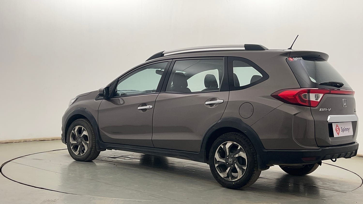 Used 2017 Honda BR-V V CVT Petrol Petrol Automatic exterior LEFT REAR CORNER VIEW