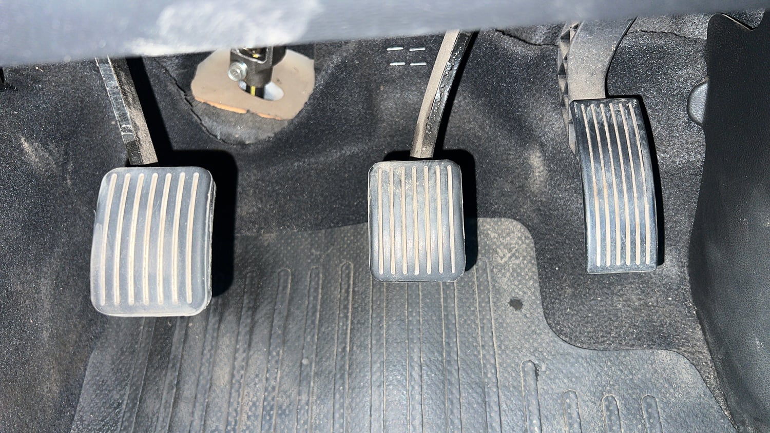 Used 2016 Hyundai Grand i10 Asta 1.2 Kappa VTVT Petrol Manual interior PEDALS VIEW