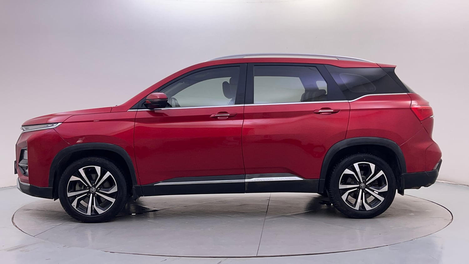 Used 2024 MG Motors Hector Plus Savvy Pro 1.5 Turbo Petrol CVT 7 STR Petrol Automatic exterior LEFT SIDE VIEW