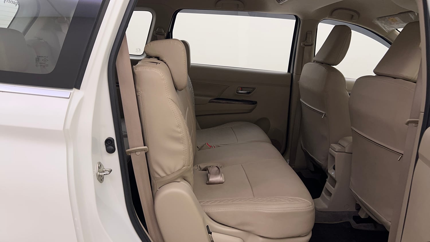 Used 2023 Maruti Suzuki Ertiga ZXi AT Petrol Automatic interior RIGHT SIDE REAR DOOR CABIN VIEW
