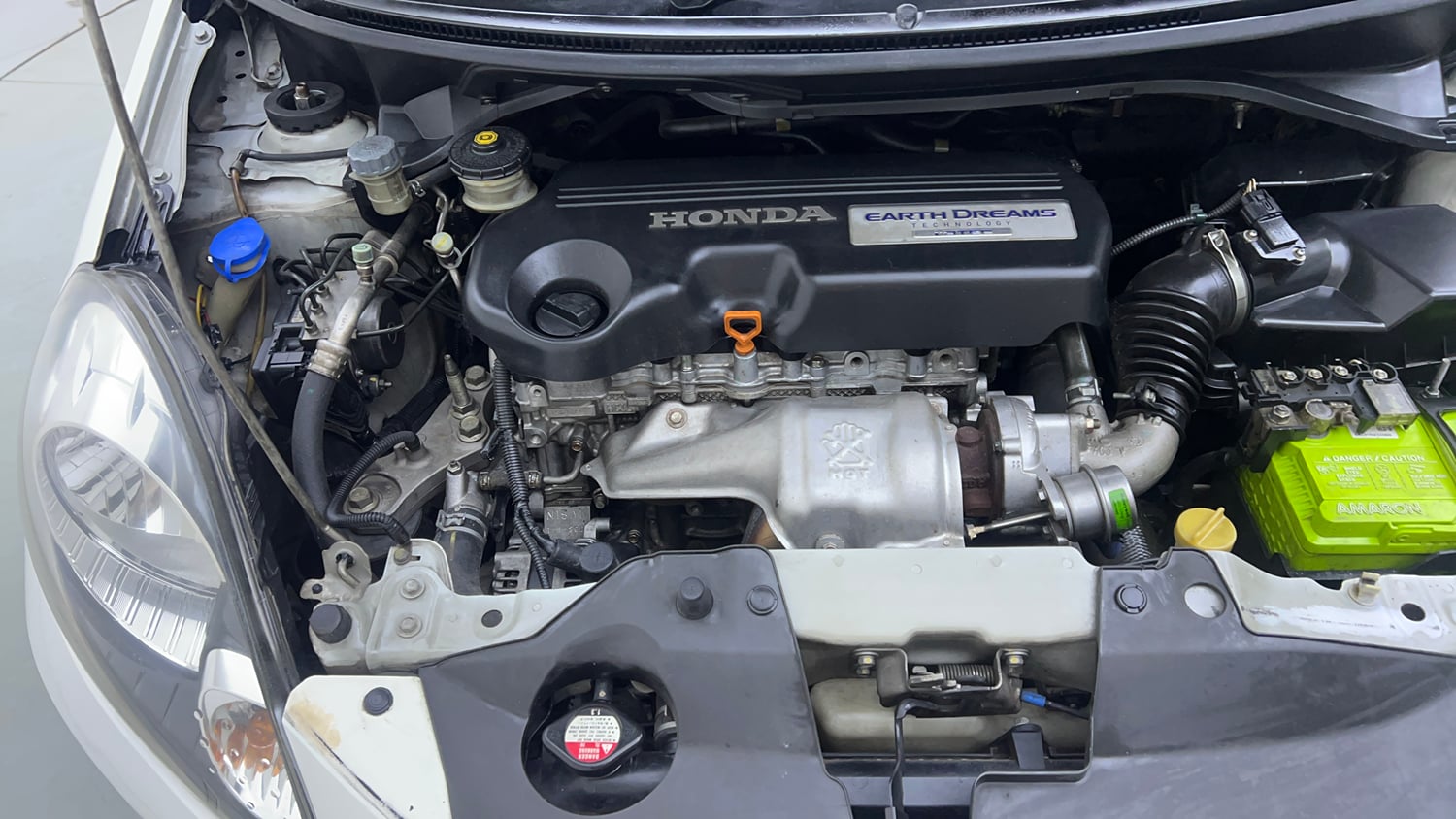 Used 2015 Honda Amaze 1.5 S i-DTEC Diesel Manual engine ENGINE RIGHT SIDE VIEW