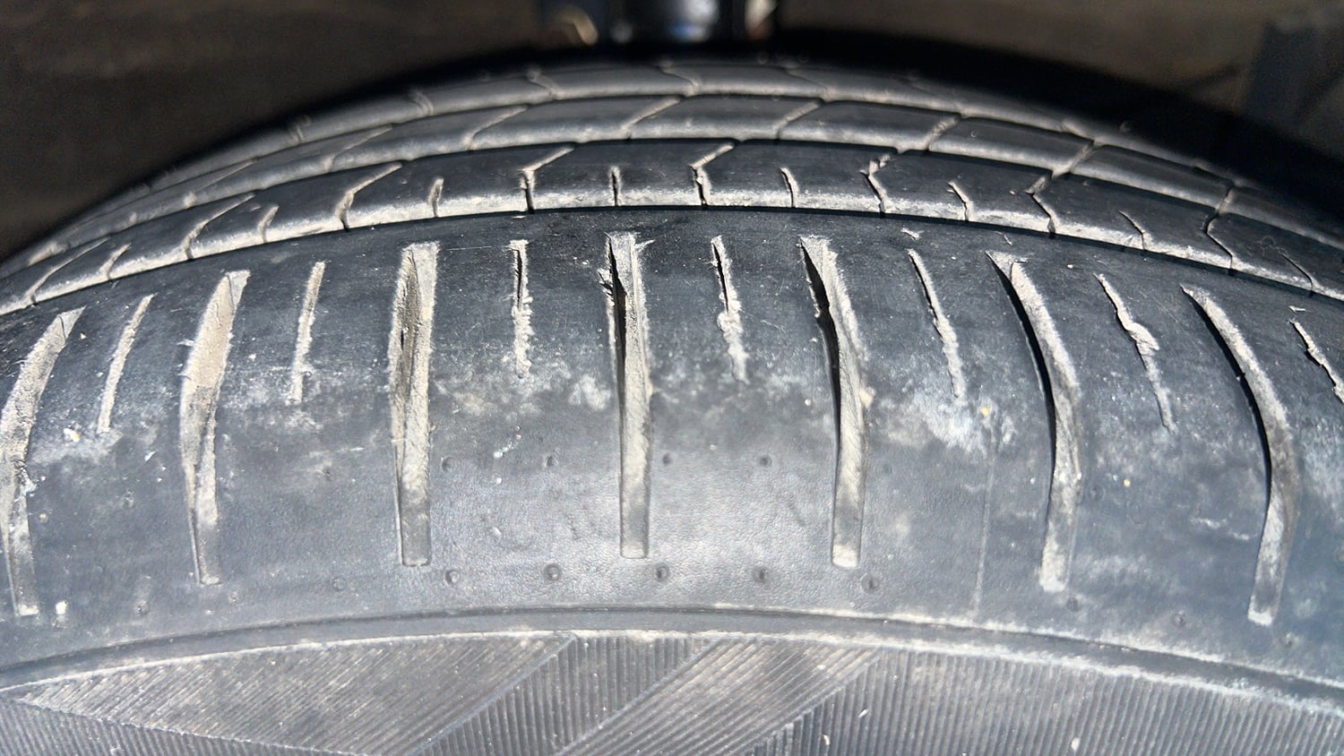 Used 2018 Maruti Suzuki Ciaz Alpha 1.4 MT Petrol Manual tyres RIGHT FRONT TYRE TREAD VIEW