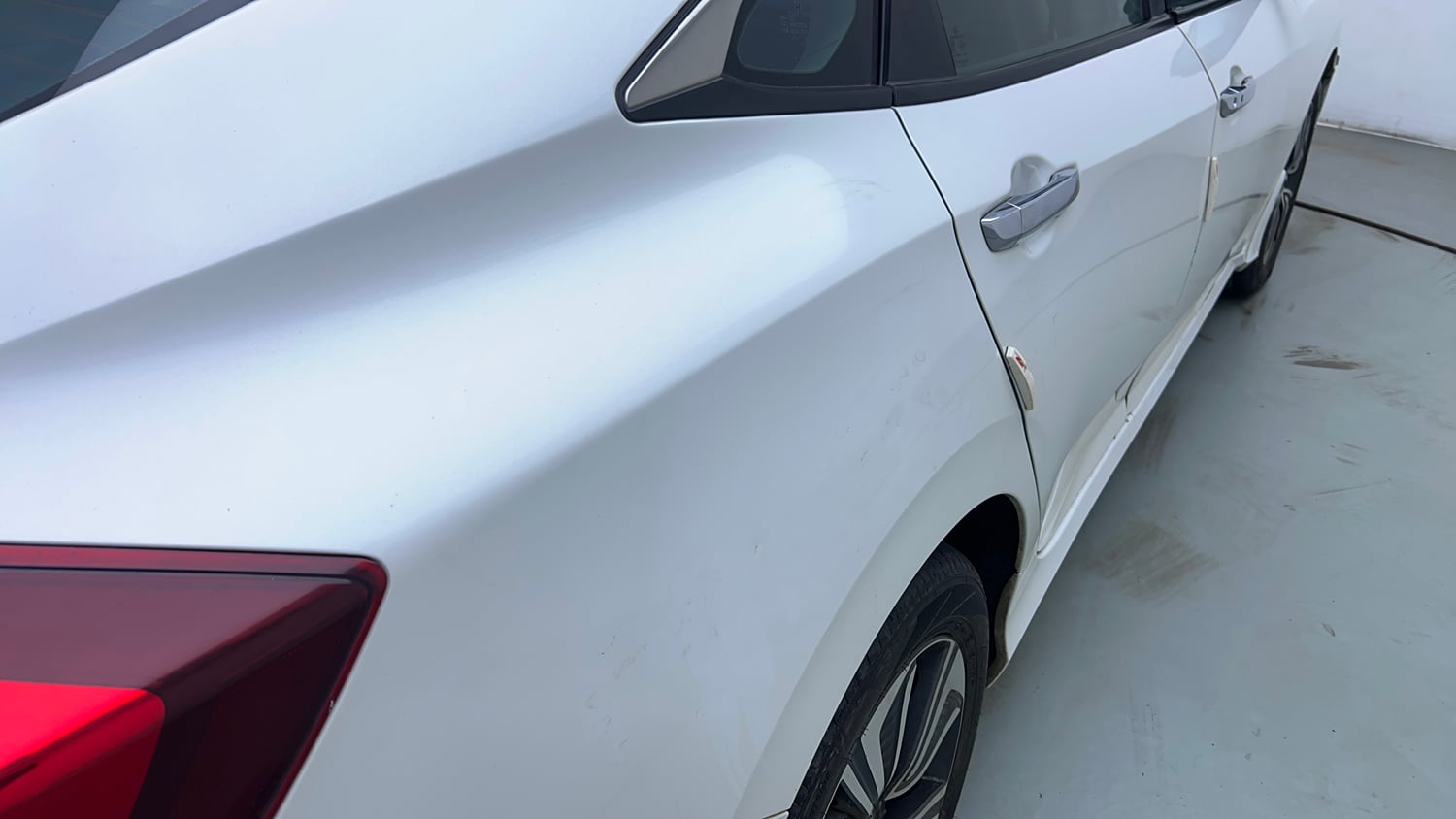 Used 2019 Honda Civic ZX CVT Petrol Petrol Automatic dents MINOR SCRATCH